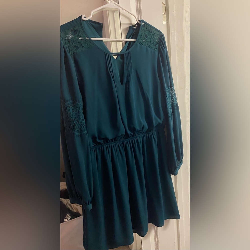 Cute green/teal express dress